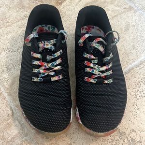 Nobull floral trainers. Womens size 8.5